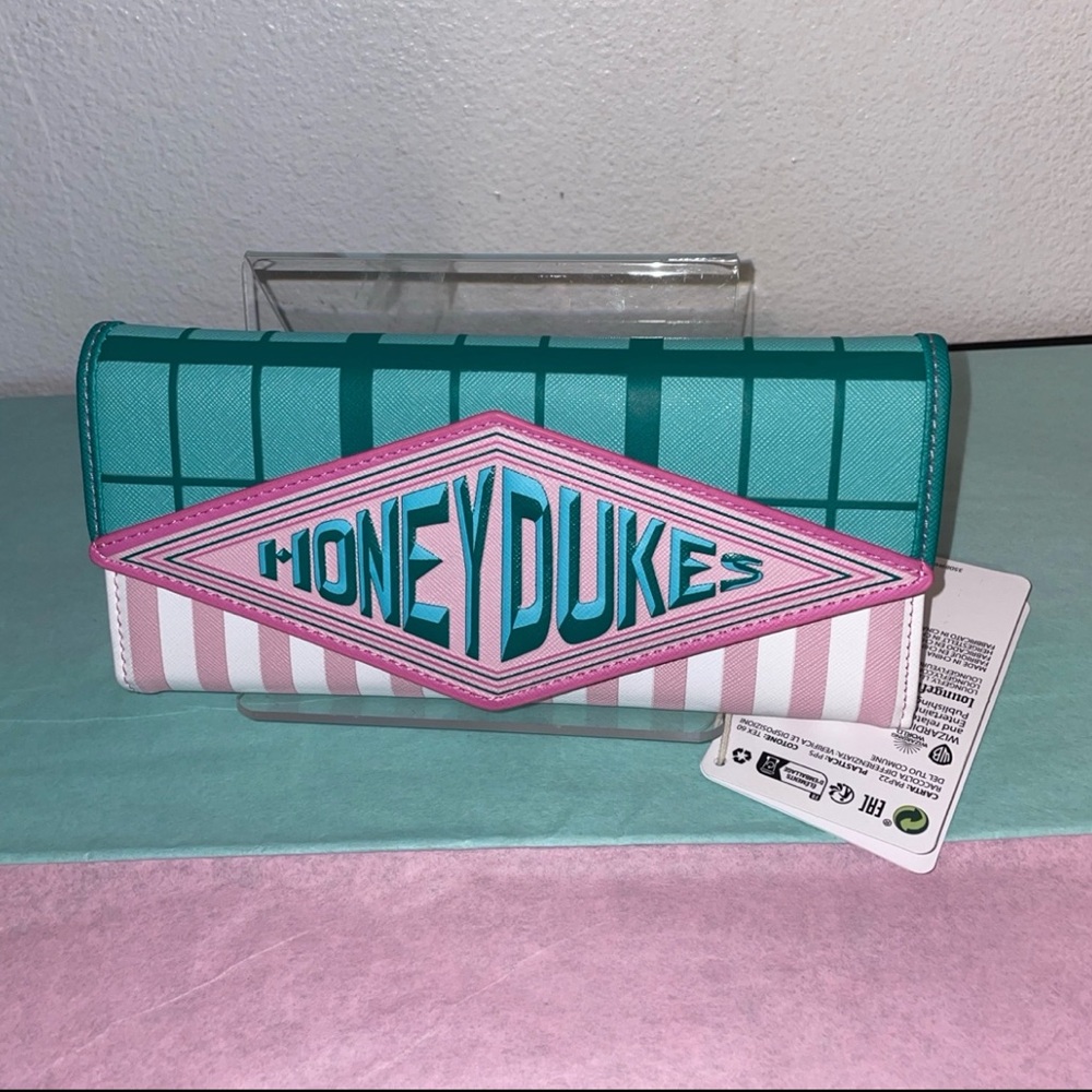 Exclusive Loungefly Harry Potter Honeydukes Sweet Shop Mini Backpack & Wallet - Picture 9 of 10